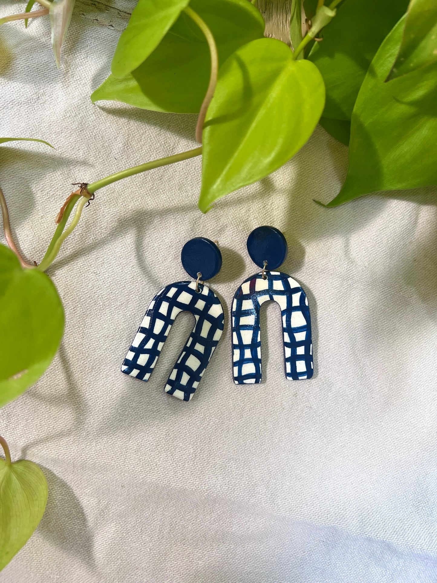 Picnic Blanket Arches - Navy