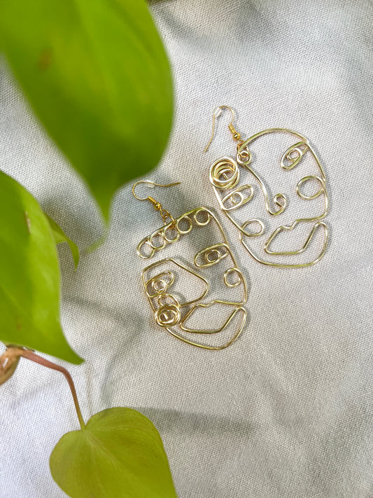 OG Wire Face Earrings